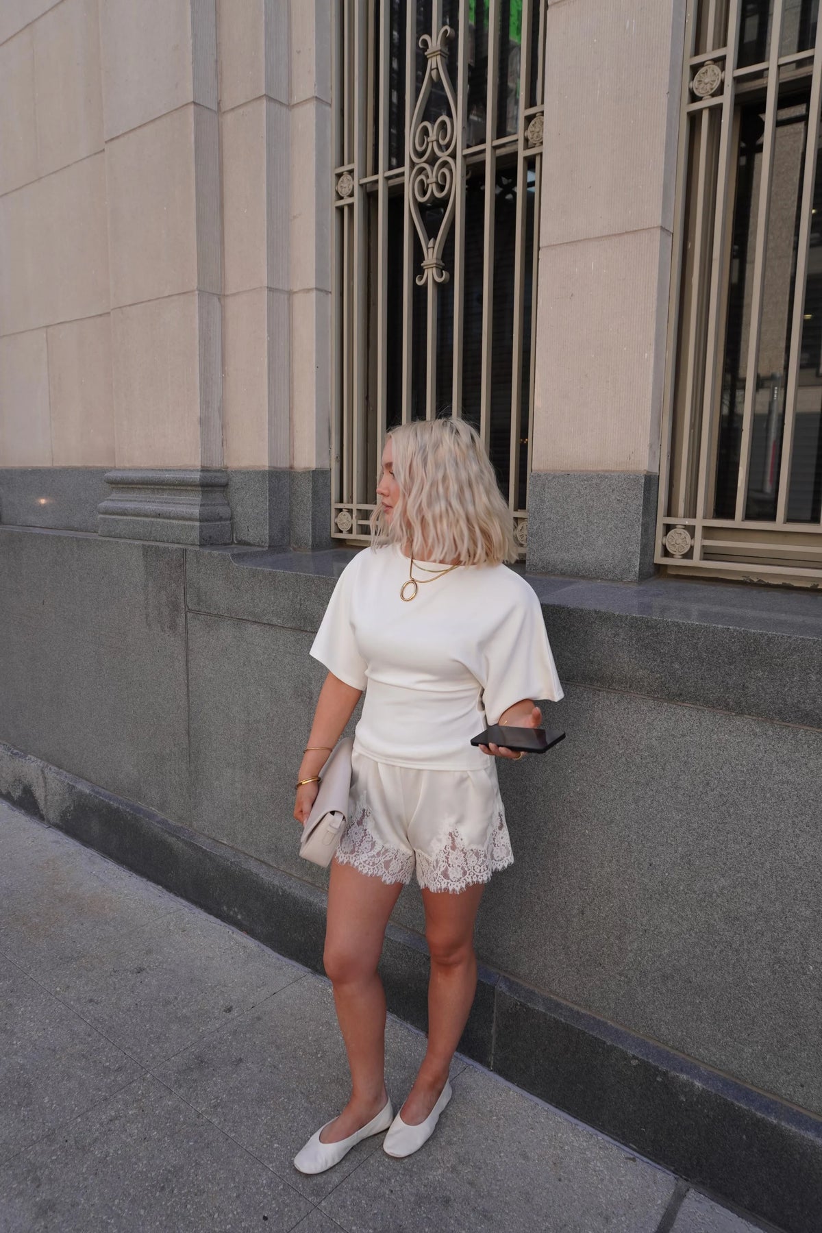 Chantilly Short